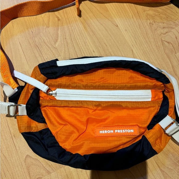 Heron Preston Orange and Black Fanny Pack Bag - Picture 2 of 5